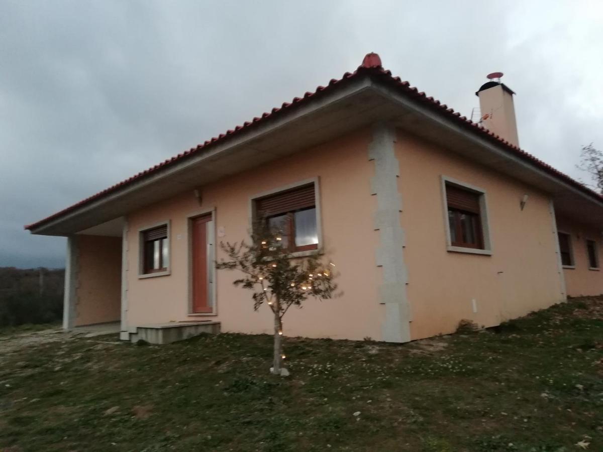Casa Da Fonte Em Prada, فينهيس المظهر الخارجي الصورة